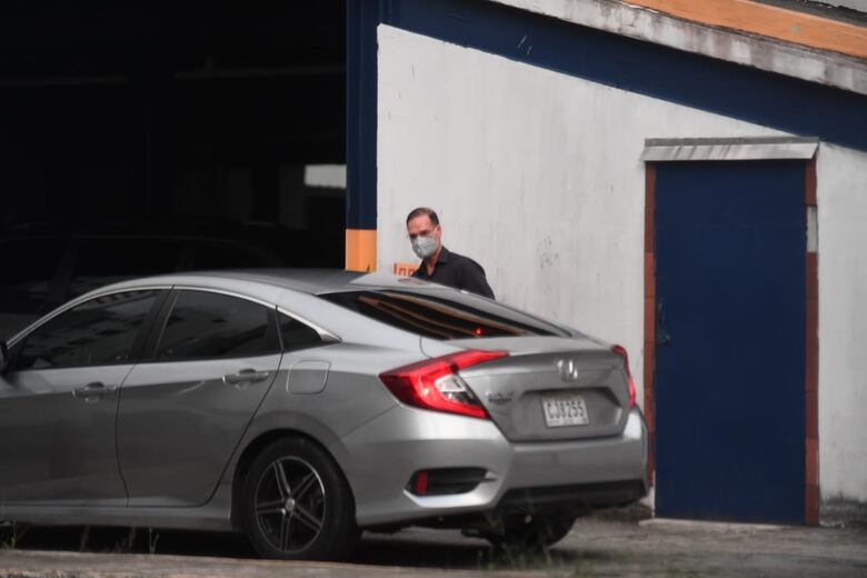 Diputados del PRD se congregan en un restaurante, en plena cuarentena