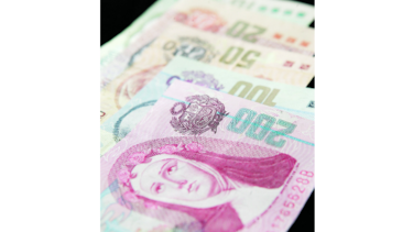Moneda peruana rompe barrera