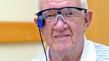 Implante de ojo biónico