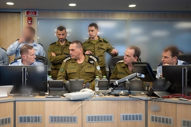 Netanyahu califica de ‘exitoso’ el ataque ‘inicial’ a Irán