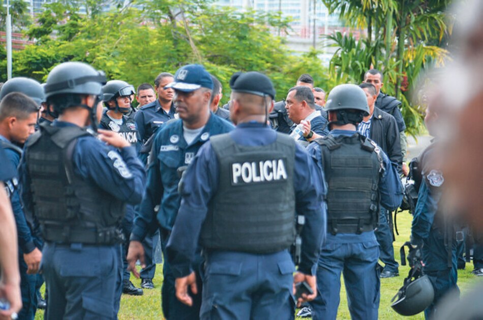 165 policías han muerto mientras laboraban