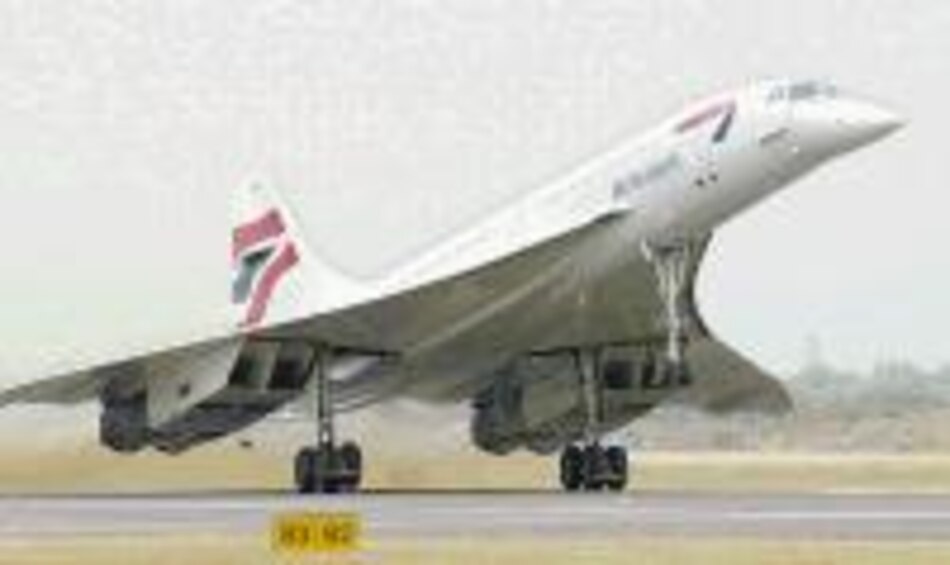 UE considera ilegal acuerdo de cielos abiertos con EU