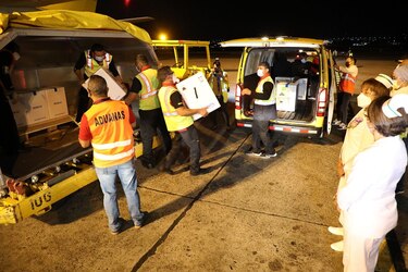 El quinto lote de vacunas de Pfizer con 42,210 dosis llega a Panamá