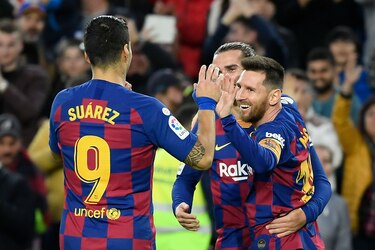 El Barça se marcha de vacaciones como líder tras imponerse al Alavés