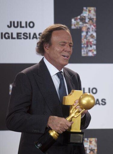 Julio Iglesias no se retirará de la música