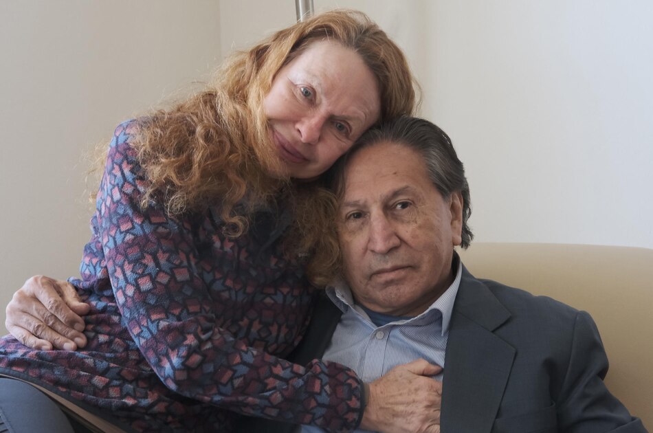 Perú afirma que la extradición de la esposa de Alejandro Toledo depende de Estados Unidos