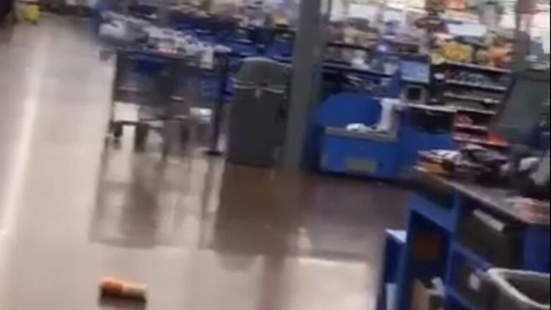 Tiroteo en Walmart de Denver deja al menos tres muertos