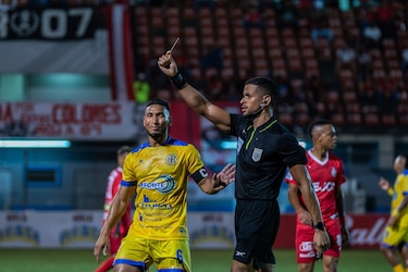 Panamá tendrá tres árbitros en la Copa del Mundo Sub-17 Catar 2026