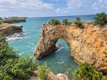 La pequeña y paradisíaca isla del Caribe a la que una casualidad le está haciendo ganar millones gracias a la IA