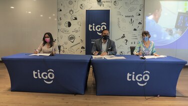 Tigo Panamá lanza ‘Maestros Conectados’, programa de formación digital para docentes
