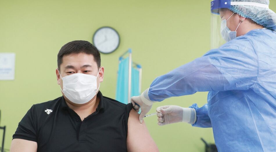 Ensayo Astra con anticuerpos indican eficacia contra variantes