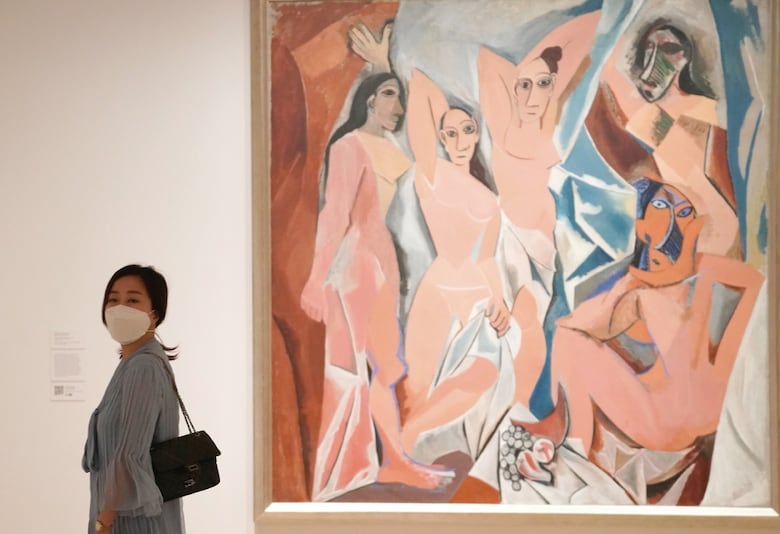 Un MoMA casi desierto reabrió