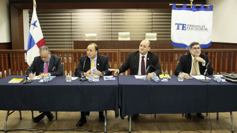 Las quejas de los precandidatos independientes