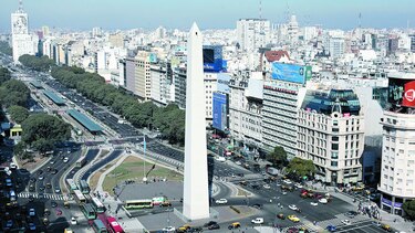 Caída de consumo afecta a Argentina