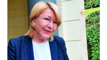 ‘La única solución: que salga todo el gobierno’
