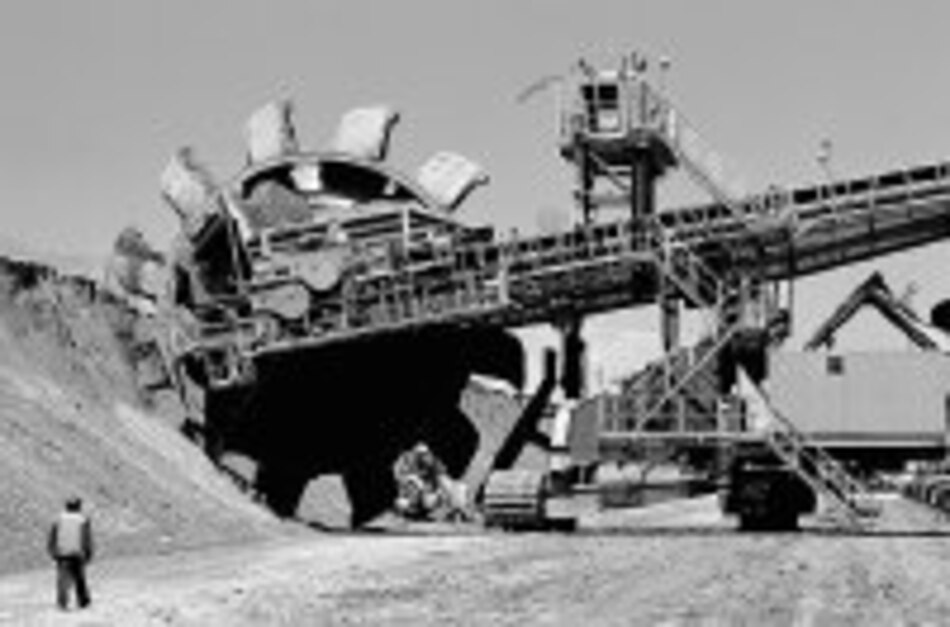 Contratistas de Codelco iniciaron huelga indefinida