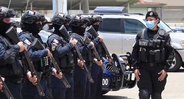 Video que muestra a policías panameños apoyando a sus colegas de Colombia, violaría la ‘Constitución’