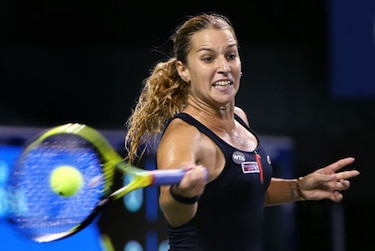 Cibulkova y Wozniacki avanzan a semifinales en Tokio