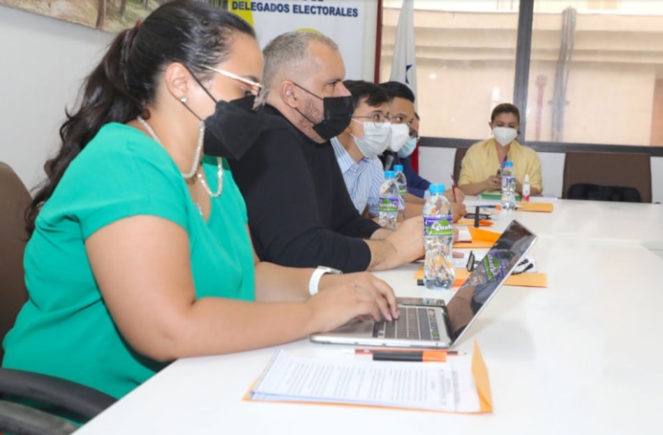 Concluye capacitación a activistas para revocatoria de mandato a Fábrega; empiezan a recoger firmas desde mañana 20 de abril