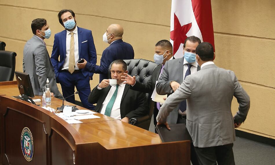 Diputados pactan los cambios al reglamento interno de la Asamblea Nacional