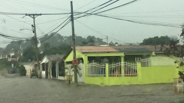 Lluvias causan inundaciones en El Crisol