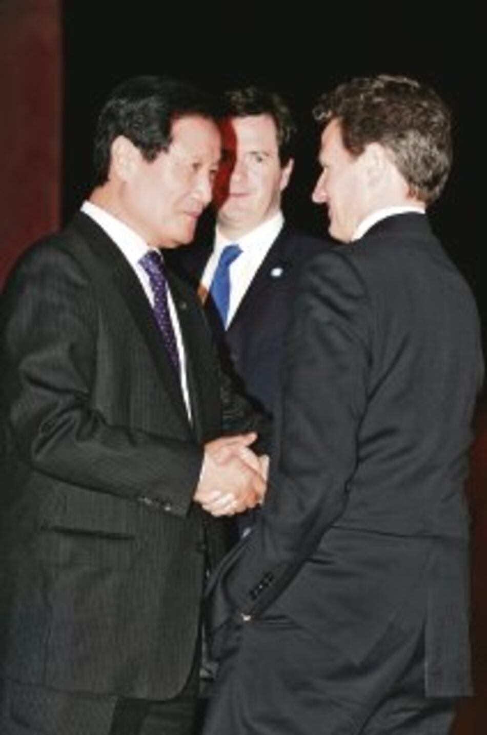 China y EU conversan sobre el valor del yuan