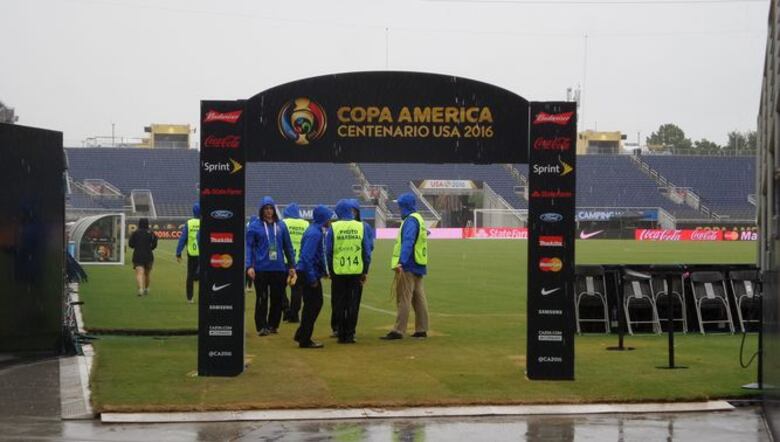 La Marea Roja se apodera del Camping World Stadium