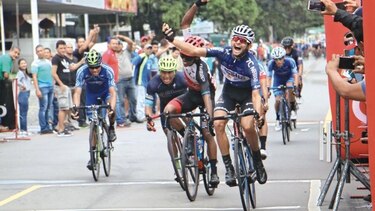 Bonilla gana etapa y Jurado sigue líder