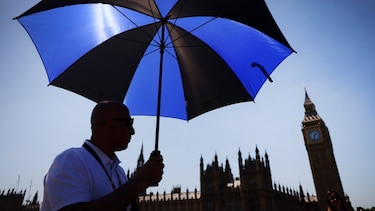 ‘Es una locura alucinante’: por qué esta semana se están pulverizando los récords de temperatura en Europa occidental