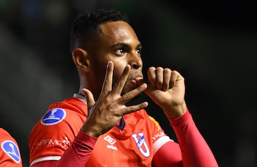 El panameño Ismael Díaz anota, pero su equipo queda fuera de la Copa Sudamericana