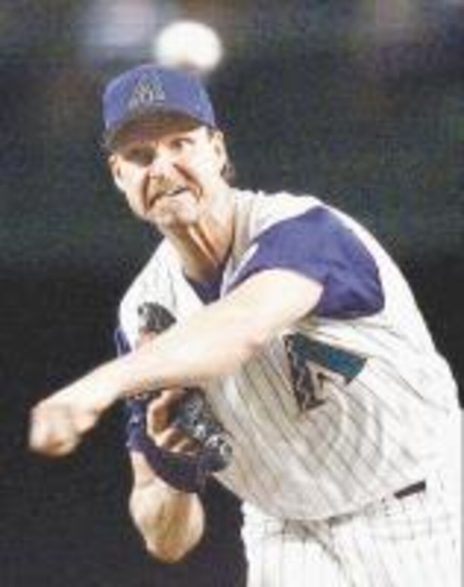 Randy Johnson ganó su cuarto Cy Young