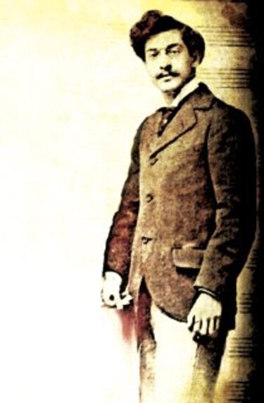 Honores a Narciso Garay