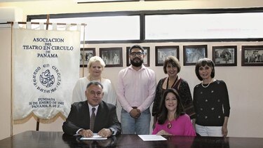 Unión benéfica a favor de jóvenes actores