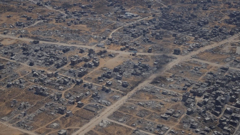 Las imágenes aéreas que muestran la magnitud de la destrucción en Gaza y que el gobierno de Israel no quiere que los periodistas filmen