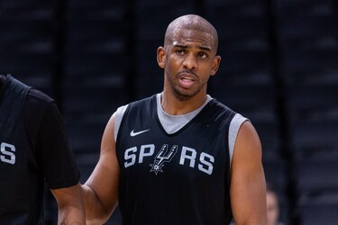 El base Chris Paul anuncia su retirada tras 21 temporadas en la NBA