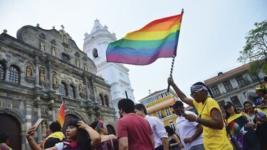 Él, ella, ‘elle’: la lucha de quienes exigen elegir su pronombre