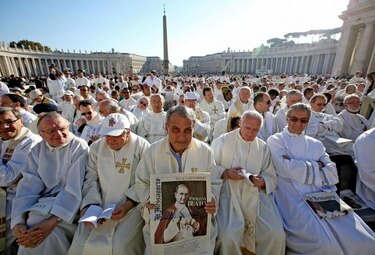 Francisco beatificó a Pablo VI, el  papa  que encaró una sociedad 'hostil'