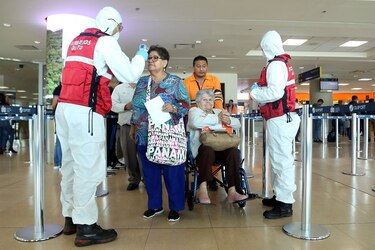 Tres nuevos casos de coronavirus en Ecuador, donde ya suman 10