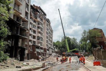 Ucrania pide al G7 más armas y sanciones contra Rusia tras bombardeo en Kiev