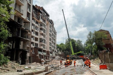 Ucrania pide al G7 más armas y sanciones contra Rusia tras bombardeo en Kiev