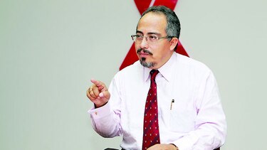 Latinos deben contratacar el VIH