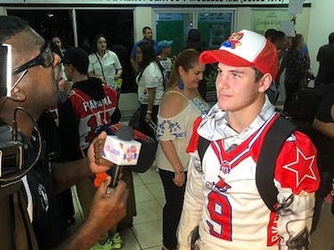 Regresan triunfantes los Panamá Sharks de gira en Estados Unidos