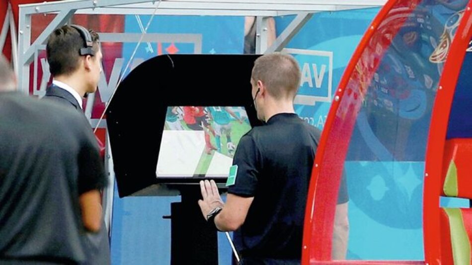 Las huellas imborrables del VAR en su primer Mundial