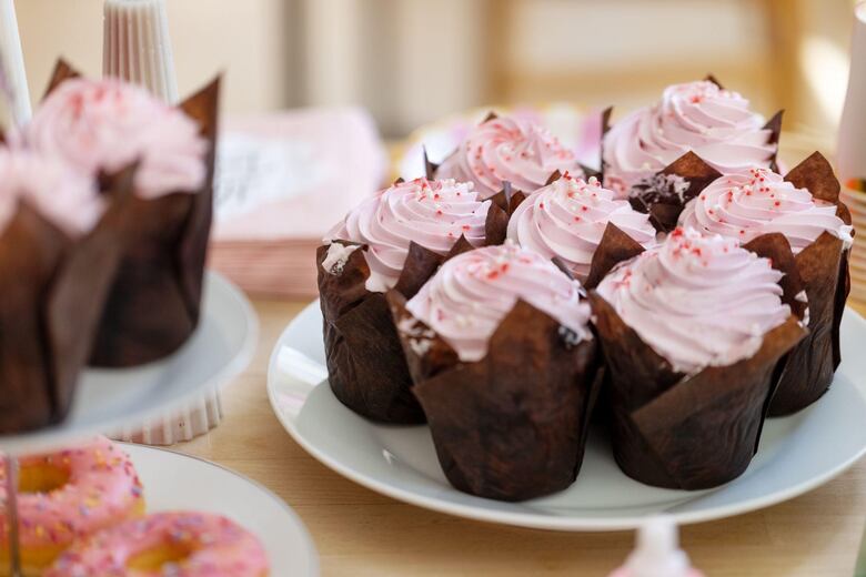 Cuánta sal es mucha sal y por qué consumir muy poca también puede ser perjudicial