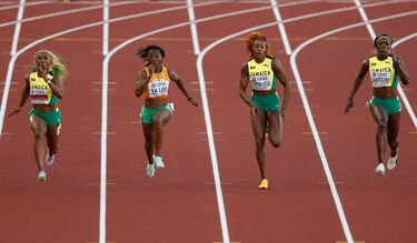 Fraser-Pryce, quinto oro en 100 al frente de un triplete jamaicano