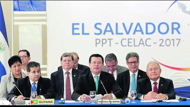 Reunión de Celac concluye sin declaración