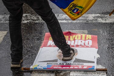 Con protestas, venezolanos han expresado su rechazo a la reelección de Maduro; así ha transcurrido la jornada