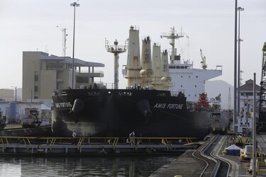 Canal de Panamá corre el riesgo de perder más clientes