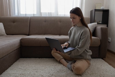 El teletrabajo también podría afectar la salud mental y física, según un estudio