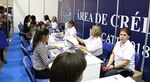 Estudiantes interesados en carreras de tecnología, hotelería y aviación